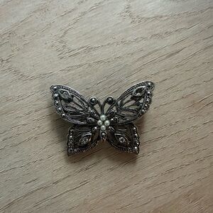 Elegant Silver Butterfly Brooch